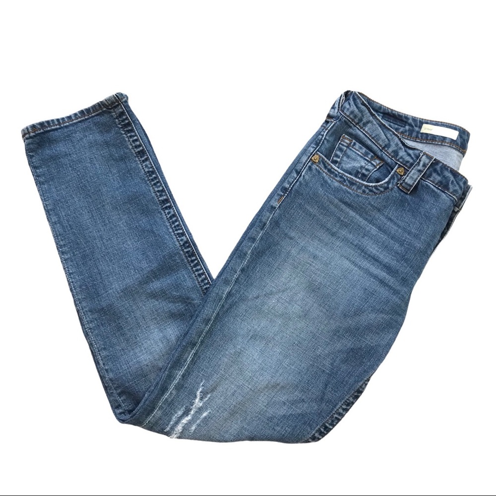 Kut from the Kloth Straight leg jeans 6 denim casual distressed denim pants